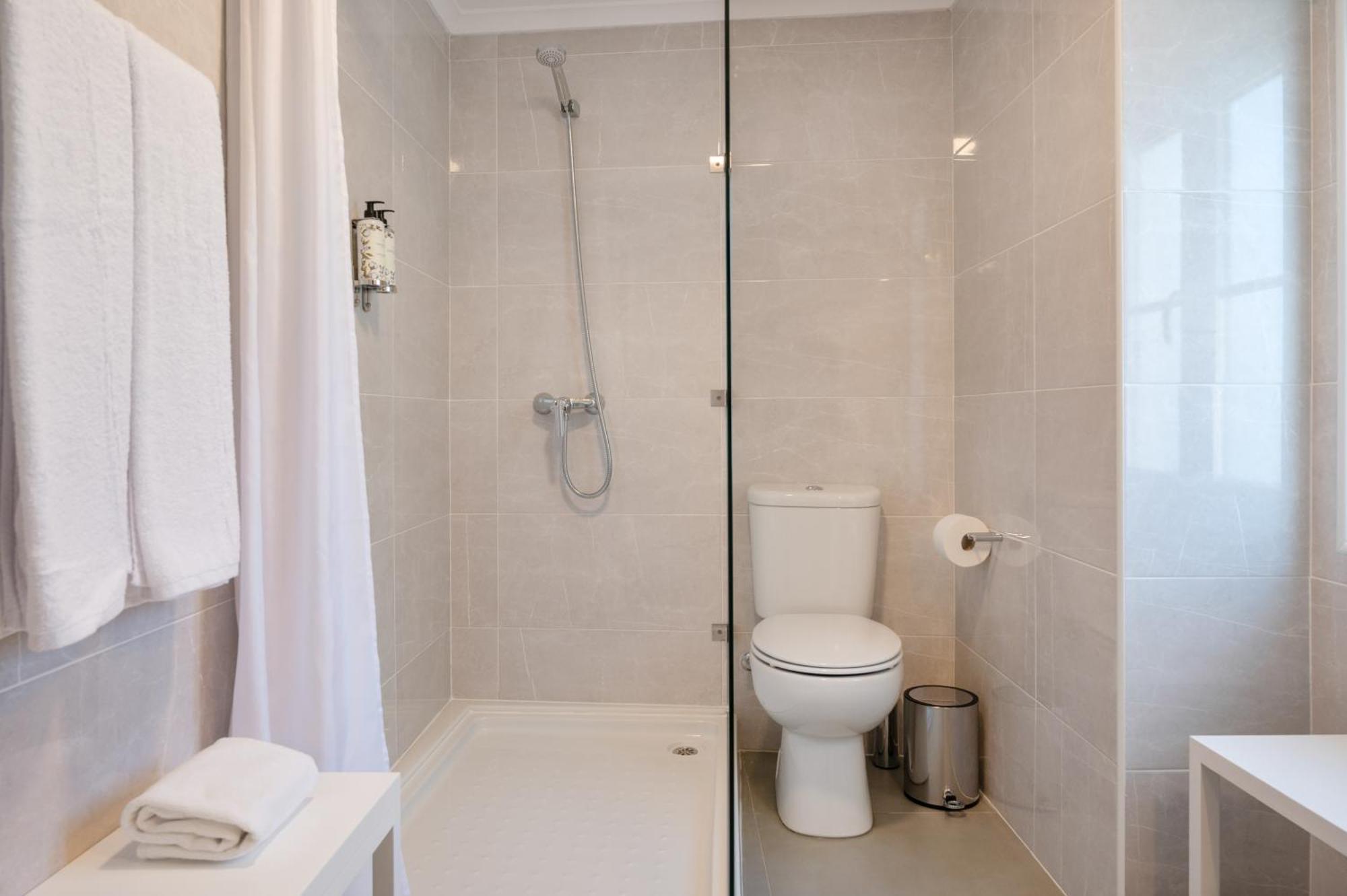 Azinheira Suites Townhouse - Alojamento Turistico (Adults Only) Elvas Bagian luar foto